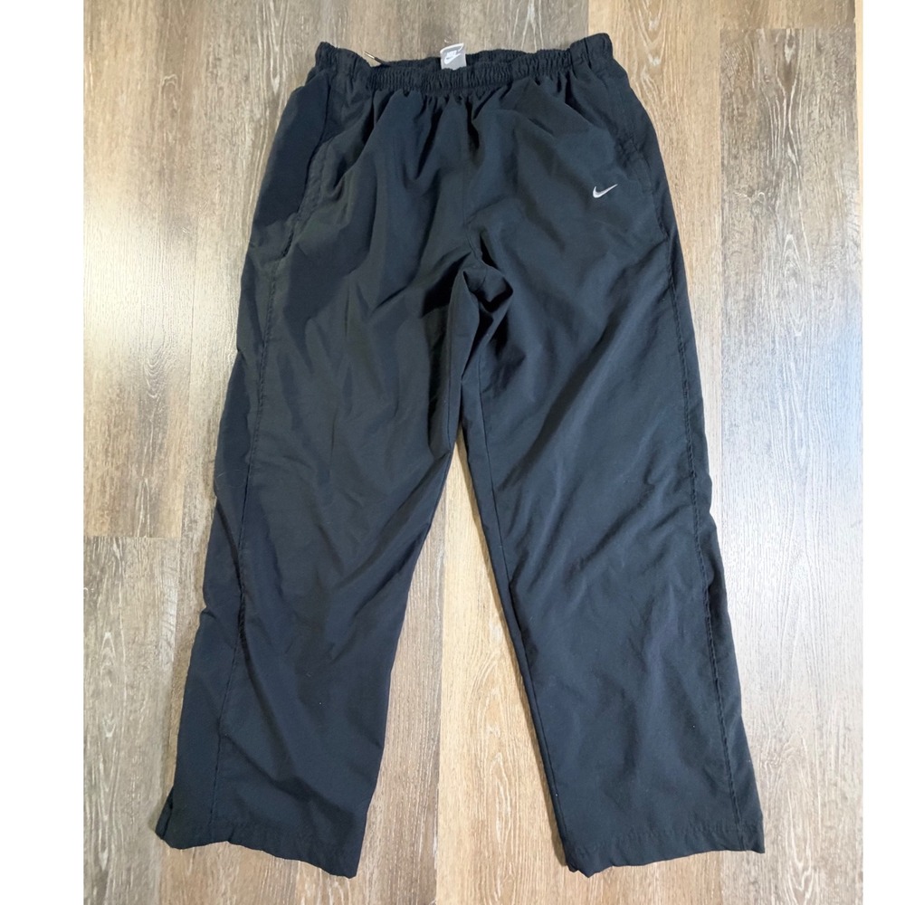 Nike Track Pants Mens Large Black Swoosh Logo Zipper Hem Athletic Windbreaker